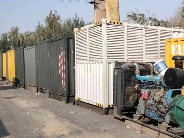 万安200KW柴油发电机机组每小时油耗是多少?